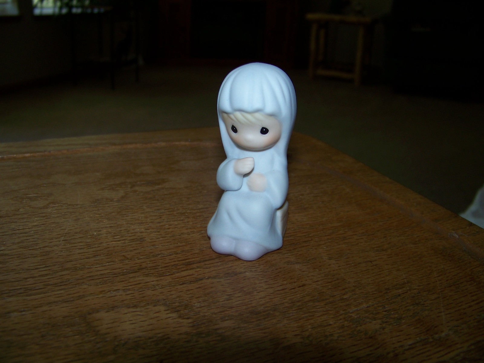 VTG 1982 PRECIOUS MOMENTS MINI NATIVITY MARY REPLACE FIGURINE 142743 Excellent