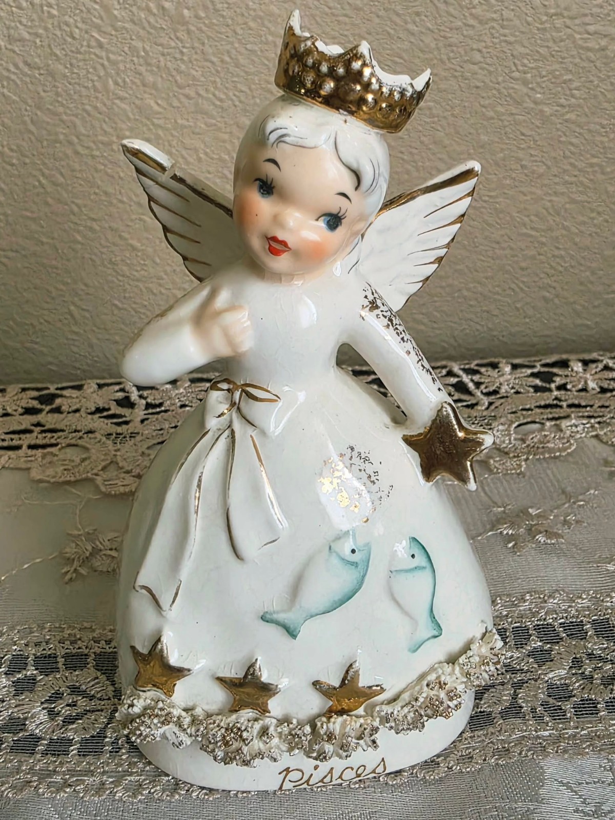 Vintage Napco Zodiac Birth Month ‘Pisces’ 1950s Angel Figurine (Repaired)