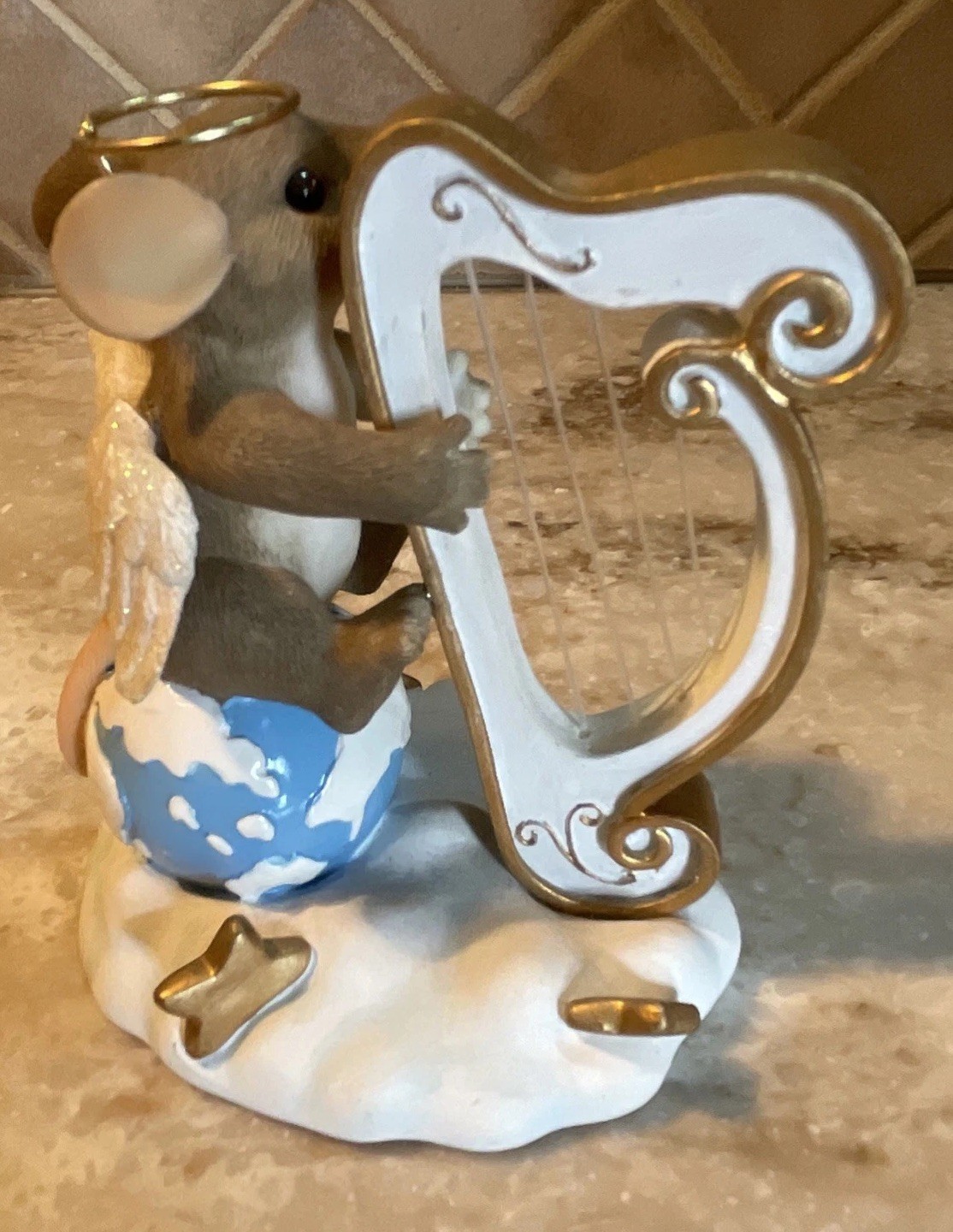 Charming Tails Fitz & Floyd “Hark The Herald Angels Sing” 87/131 Unboxed