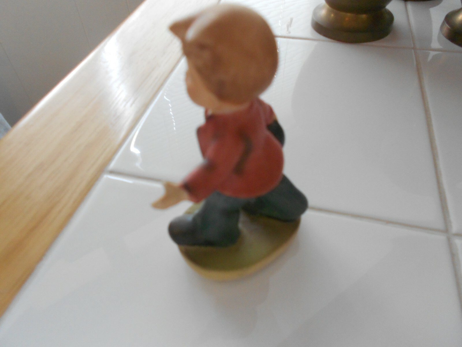 VINTAGE NAPCOWARE BOY WITH BOWLING BALL FIGURINE C7365 VG+ 3 1/2″ TALL