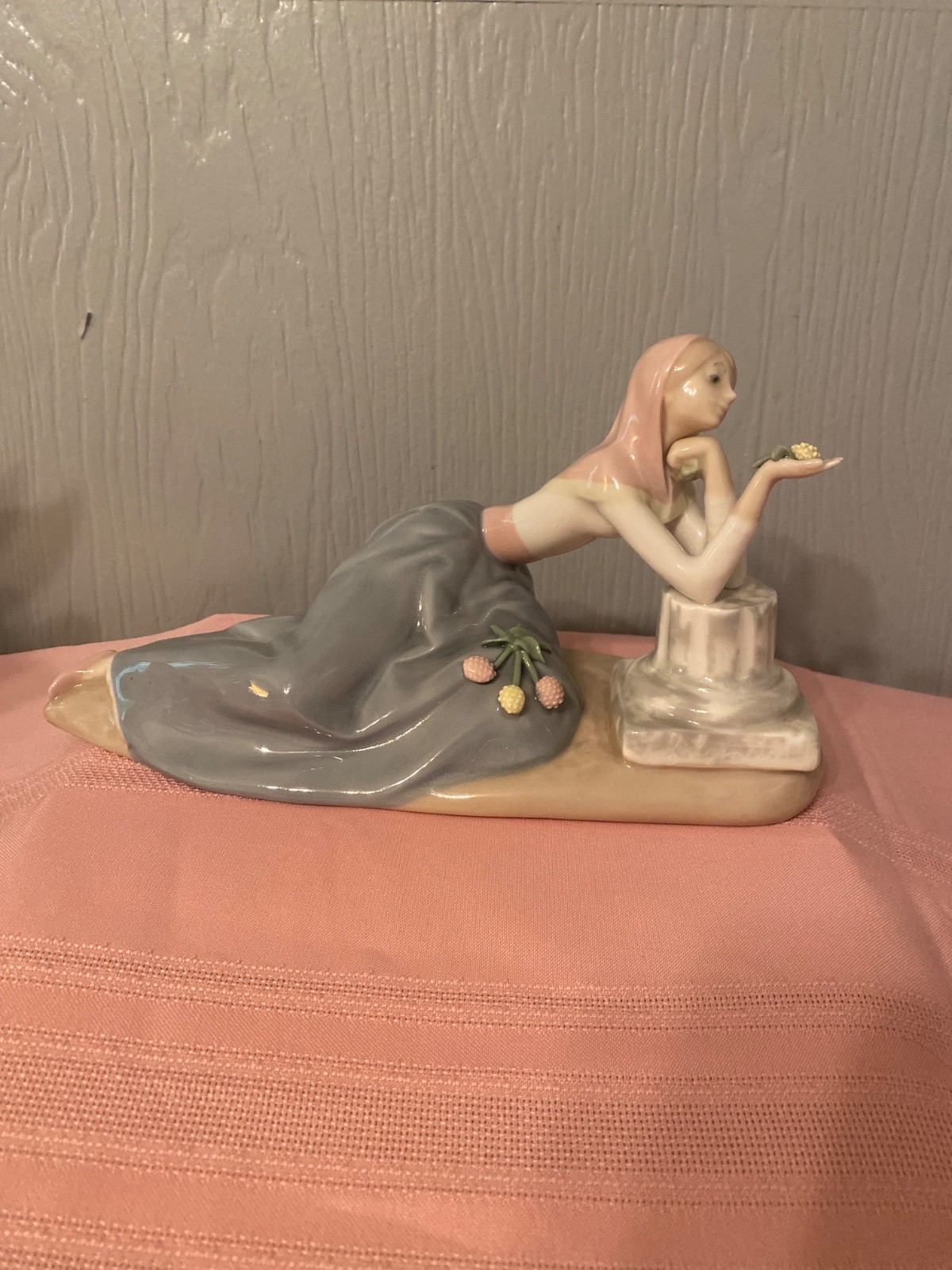 Dolores The Dahlia Maiden Porcelain by Fulgencio Garcia Franklin Mint 1984