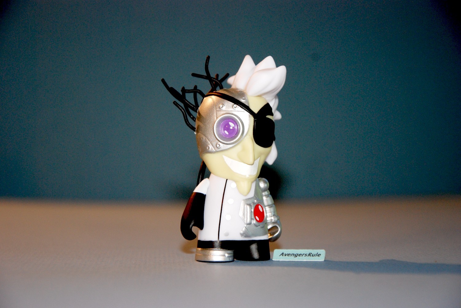 Adult Swim KidRobot Vinyl Mini Series Cyborg Scientist 1/24