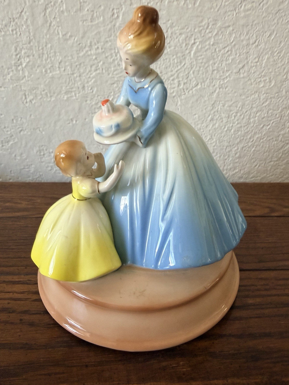 Vintage Josef Originals Happy Birthday Music Box Mother Daughter Figurine 7”