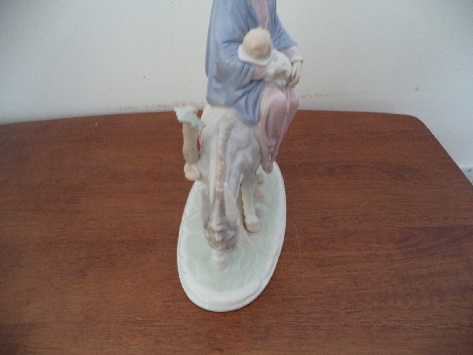 Valencia Collection Roman Porcelain Religious Figurine Mary Jesus Donkey 8 1/2