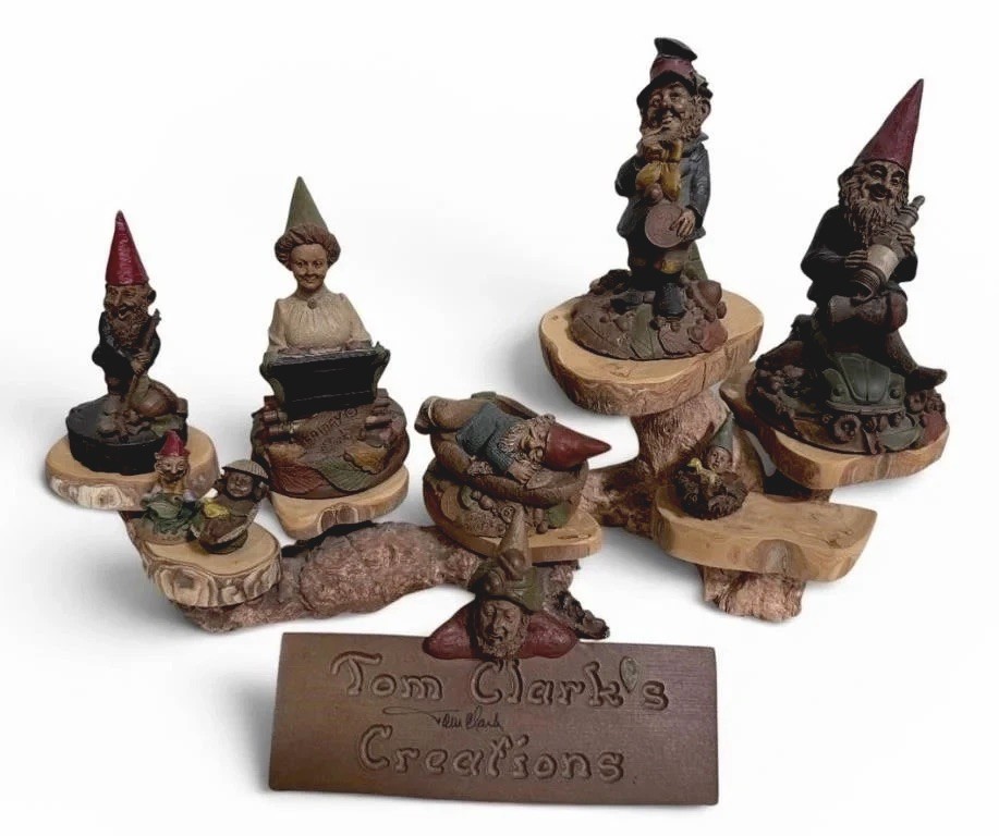 Tom Clark Gnomes Lot 8 Stands Signed Lil Leap Couch Potatoe Museum Sticker Rare