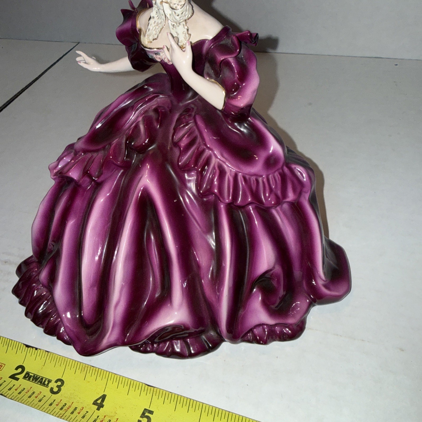 Vintage Florence Ceramics Pasadena California Figurine Sitting Not Complete