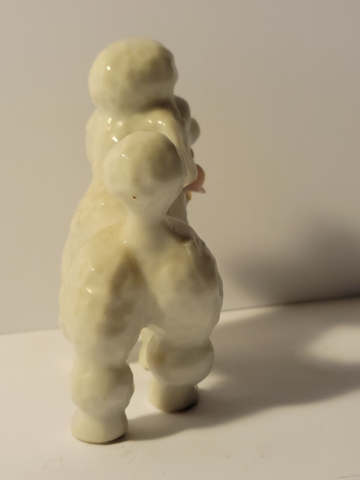 Porcelain White Poddle made in Japan. 2×2.5×1.25in. Very small but cute