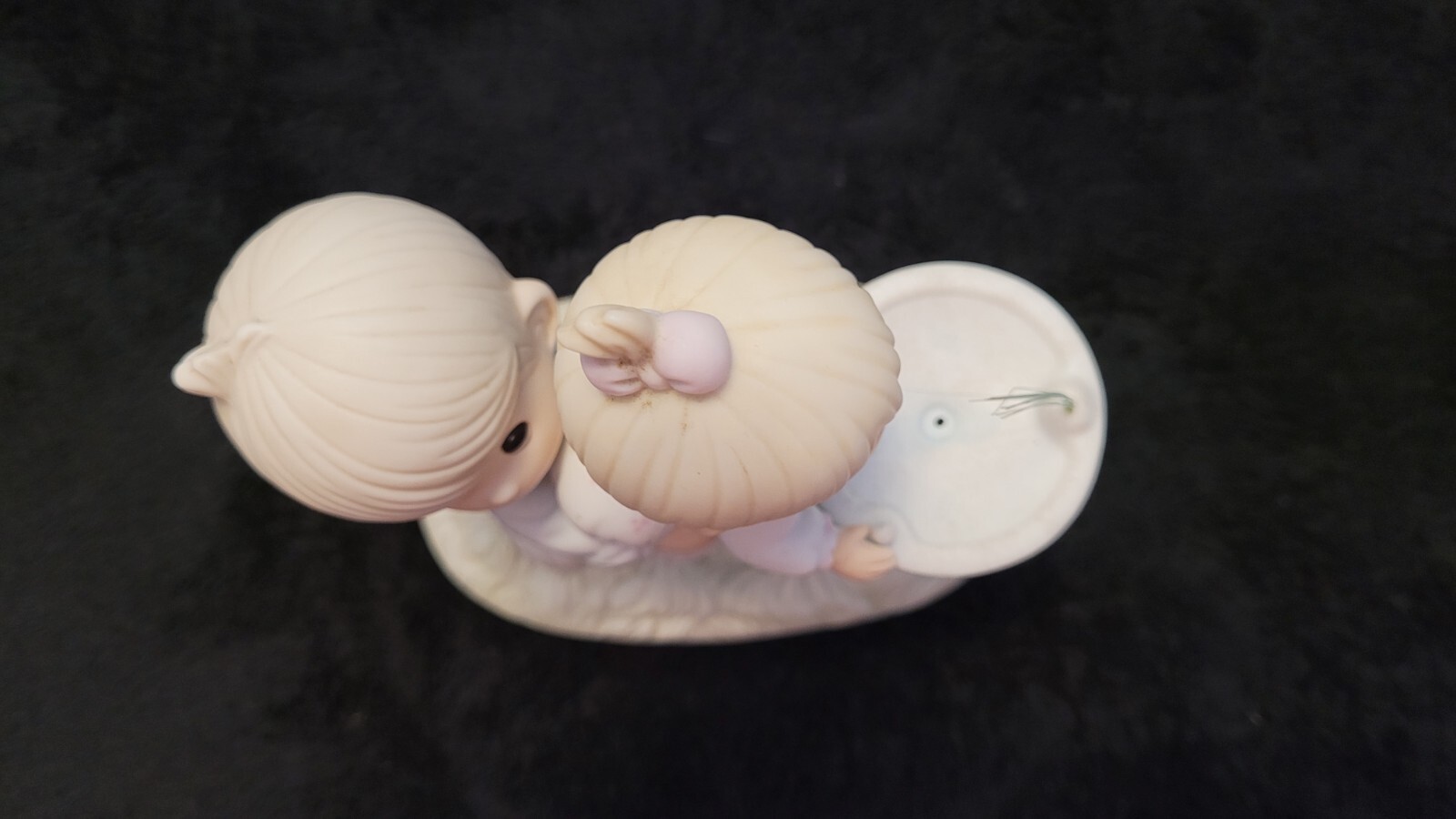 🚨 Precious Moments 520675 “Your Love Is So Uplifting” Porcelain Figurine Vntg