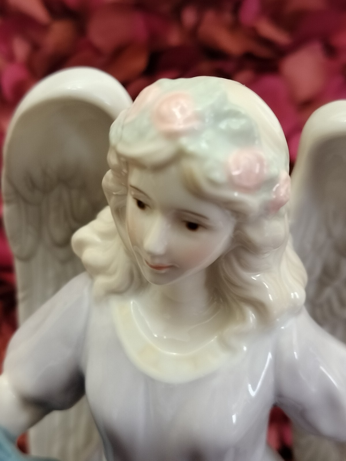 Angel W/ White Dove In Beautiful Lavender Dress. Porcelain 9-3/4 Inches Tall
