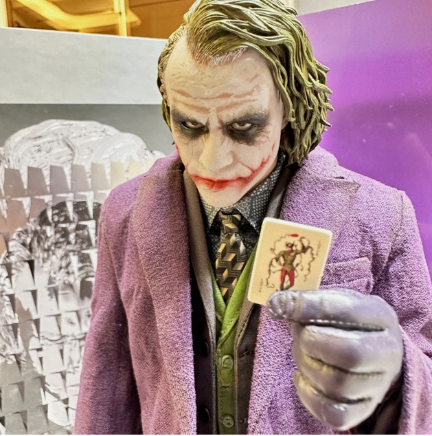 Queen Studio Joker Heath Ledger Action Figure Collectibles 1/6 Standard version
