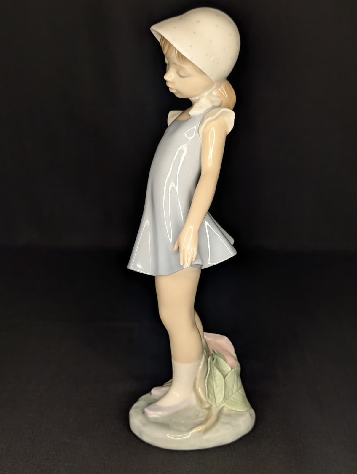 Rare Retired Vintage Lladro Candid #5039 Girl Figurine 9.5″ Spain