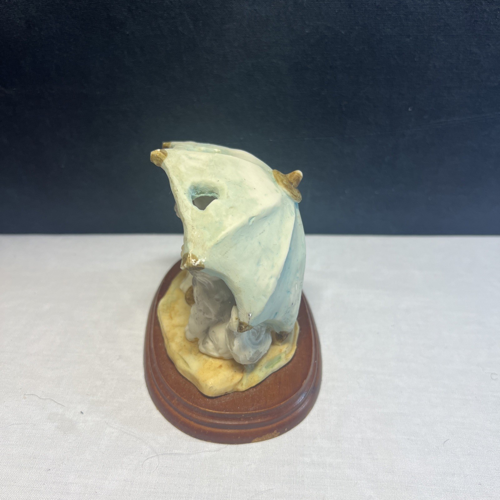 Vintage Wood Base Porcelain Cats Figurine. Cats Sitting Under Holey Umbrella