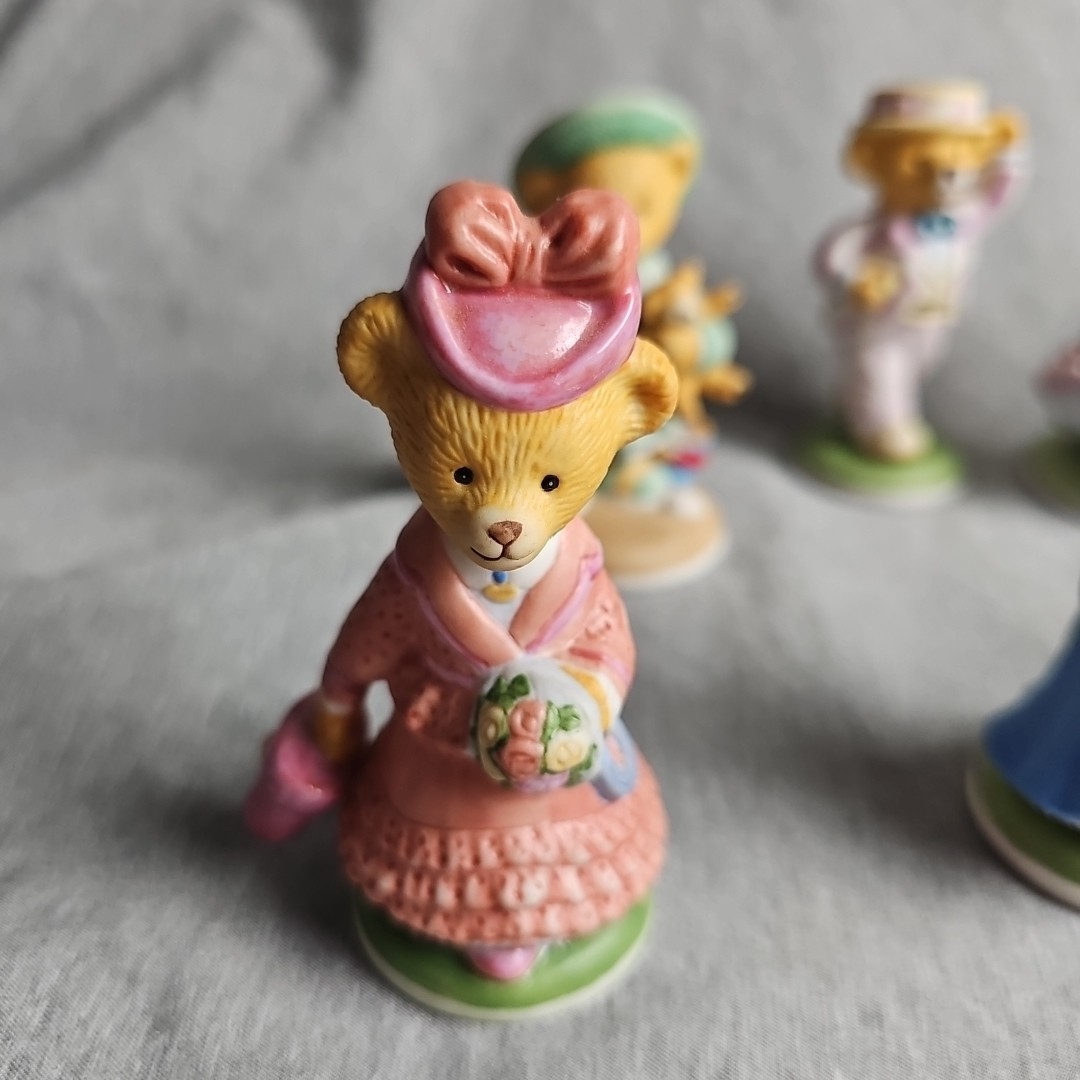 Vintage 80s Franklin Mint Hotel Teddington Bears Set Of 9 Fine Porcelain