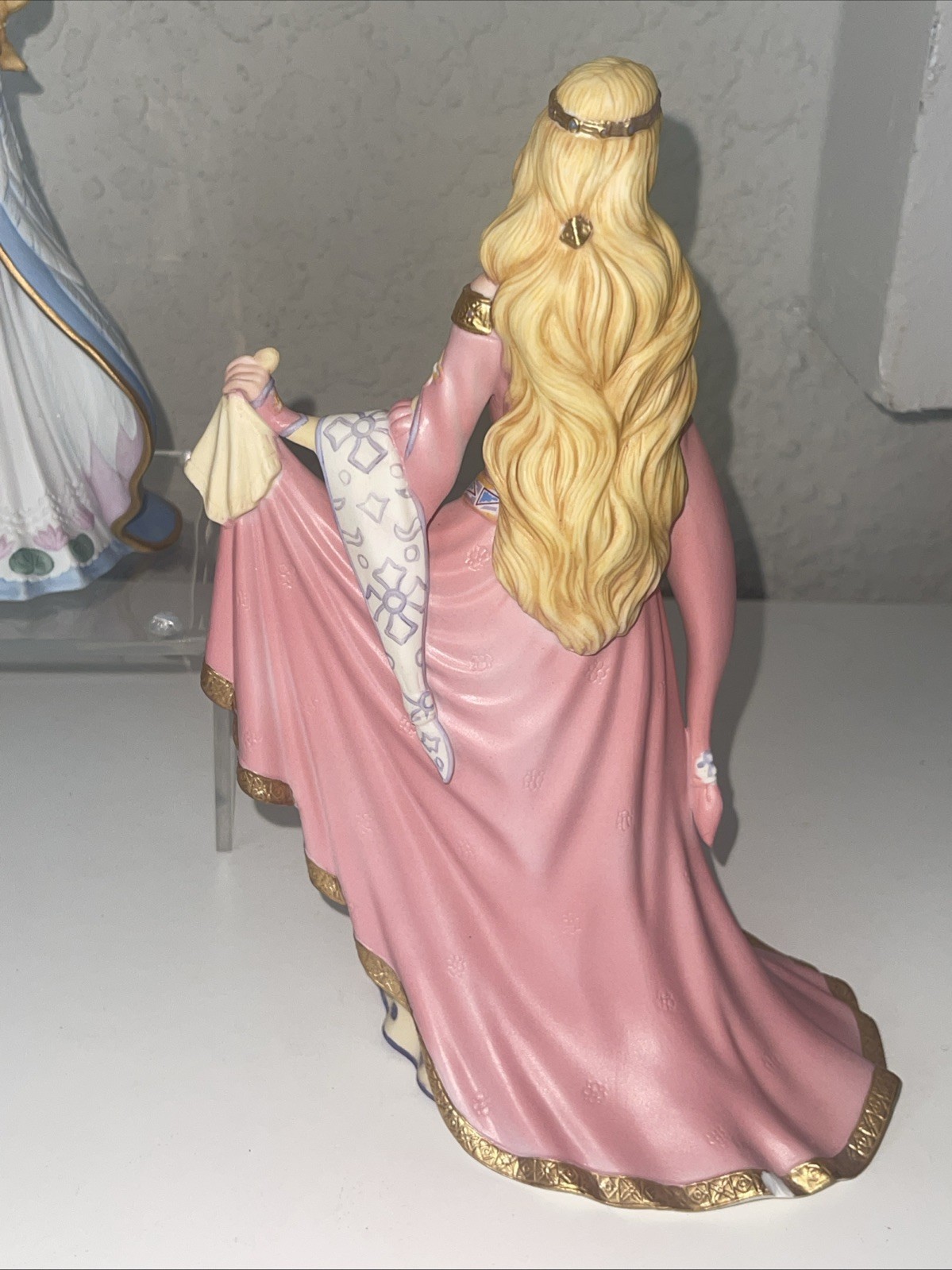 As Is ~ Lenox legendary princess figurines – Snow White Swan Pocahontas Gwinvere