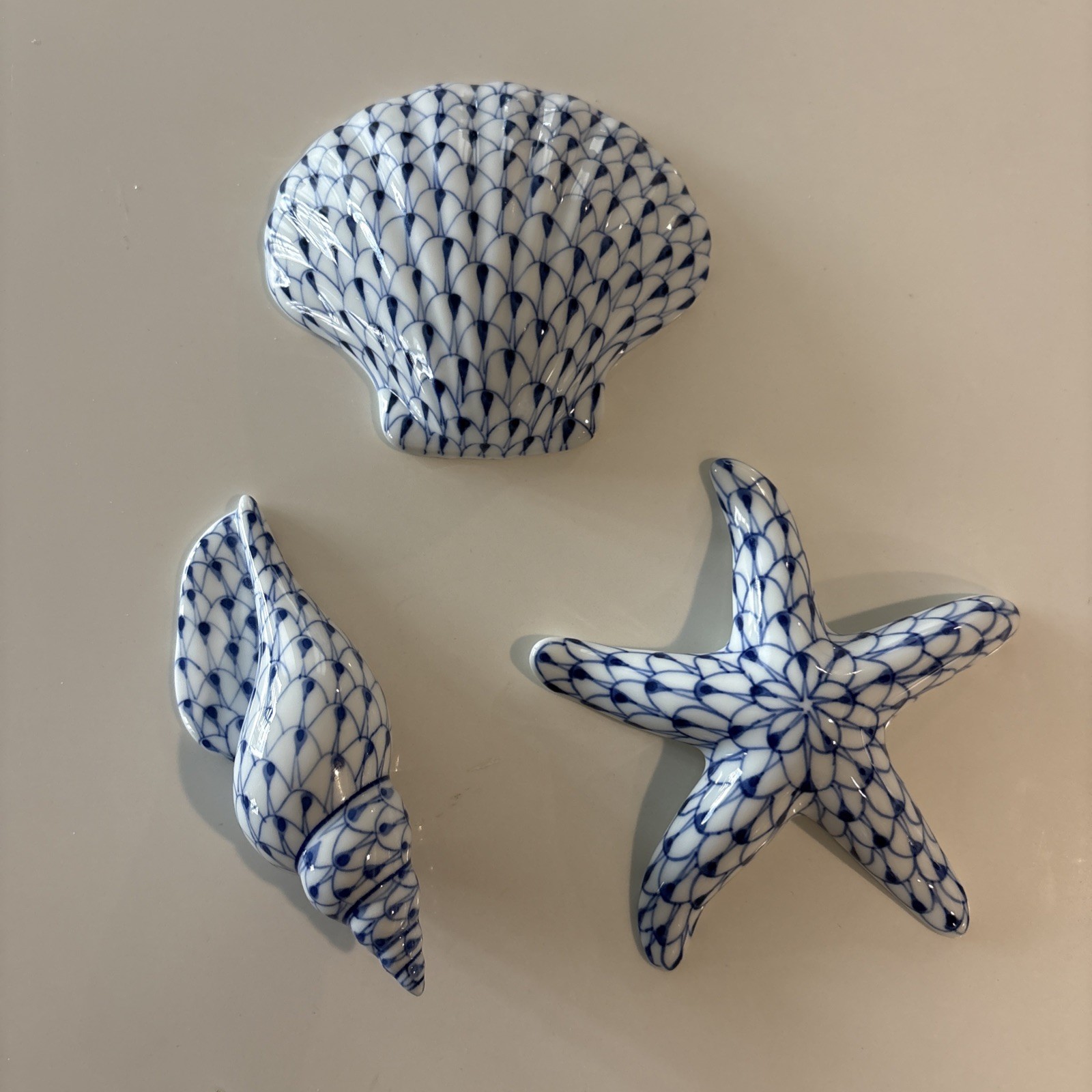 Andrea By Sadek Hand Painted Porcelain Blue Fishnet Scallop, Starfish and Shell