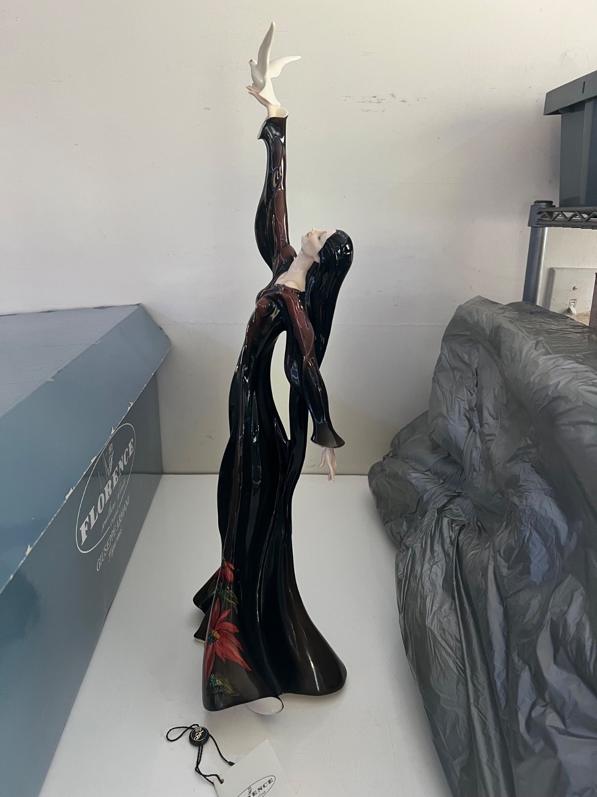 FLORENCE GIUSEPPE ARMANI 24″ LADY WITH FLYING DOVE FIGURE 1954E SIGNED