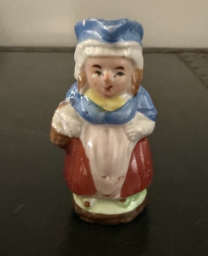 Mini Toby Mug Style Colonial Woman Figure Occupied Japan