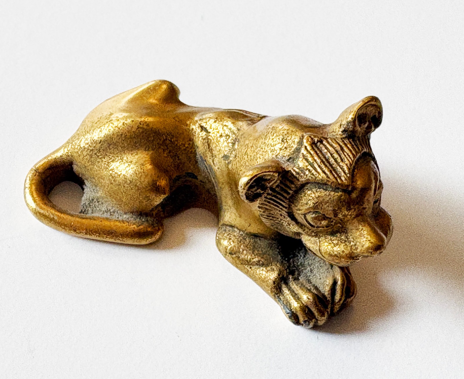 MMA Metropolitan Museum Of Art, Gold Toned, Small Brass Egyptian Lion 1990