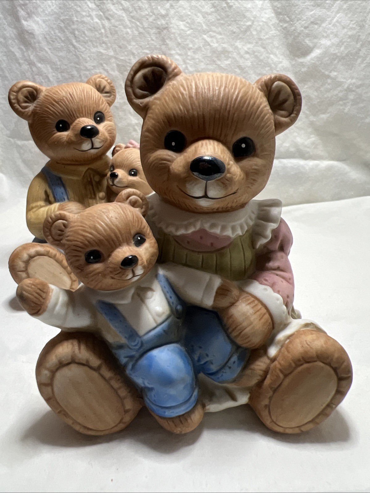 Vintage Homco Family Mother Father Mama Papa Bear with Girl & Boy Cub Kids #1444