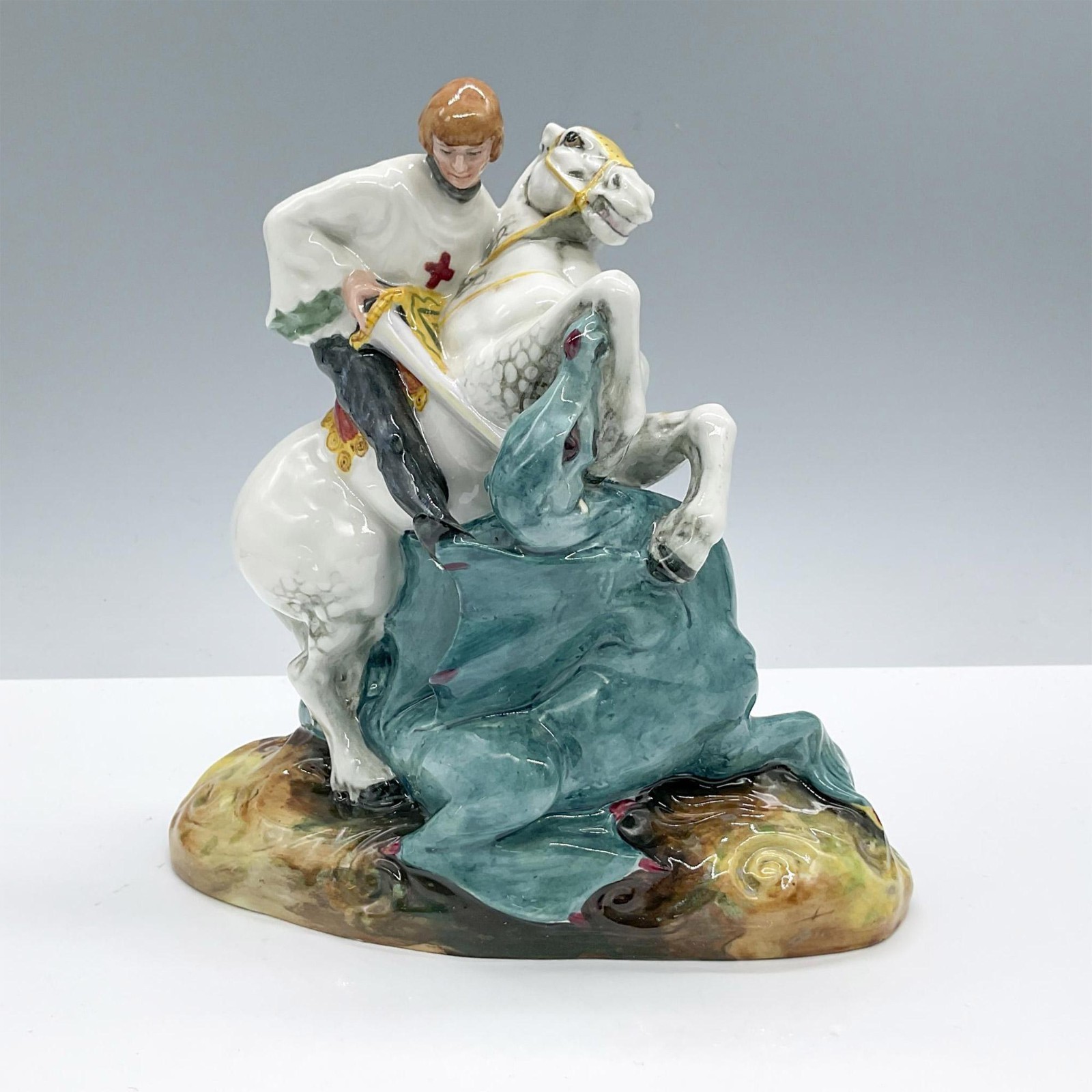 Vintage Royal Doulton Figurine ”St. George” HN2051
