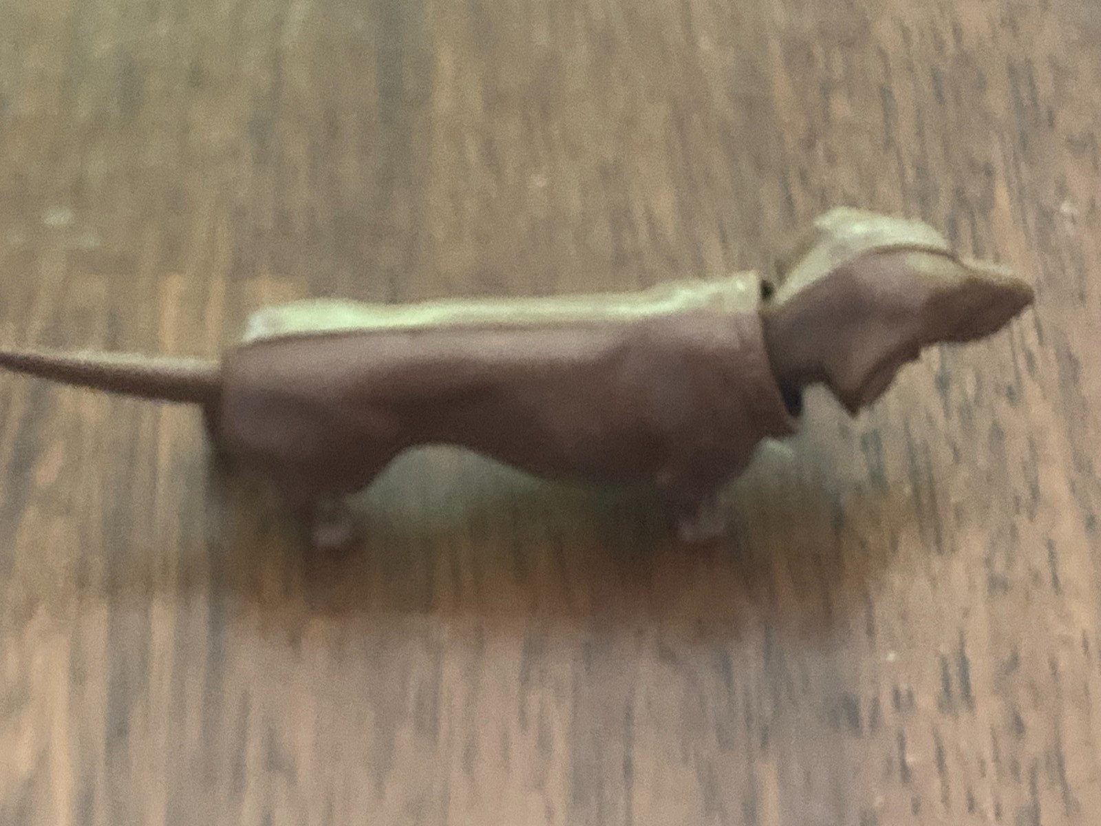 VINTAGE – SA REIDER & CO – GERMAN DASHSHUND PLASTIC BOBBLEHEAD DOG – 5 INCHES