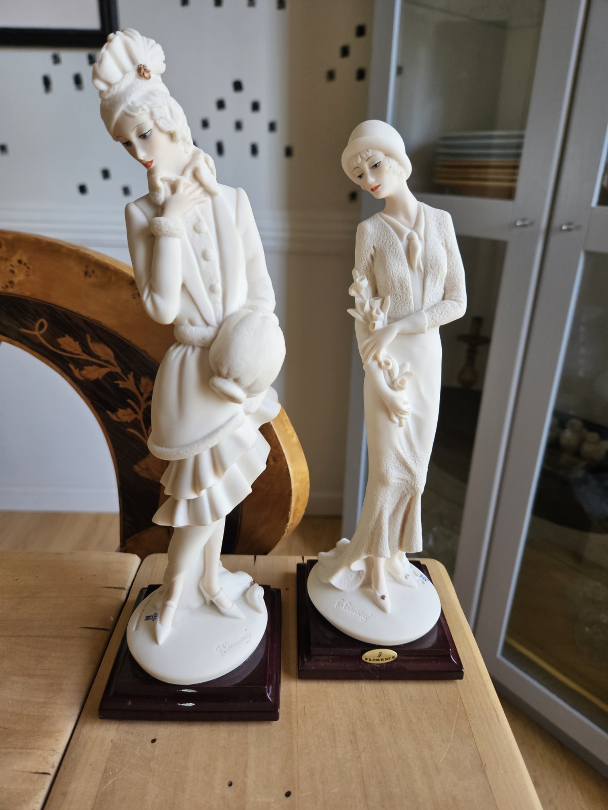 Giuseppe Armani Porcelain Figurines “Lady With Flower & Lady With Muff” Set