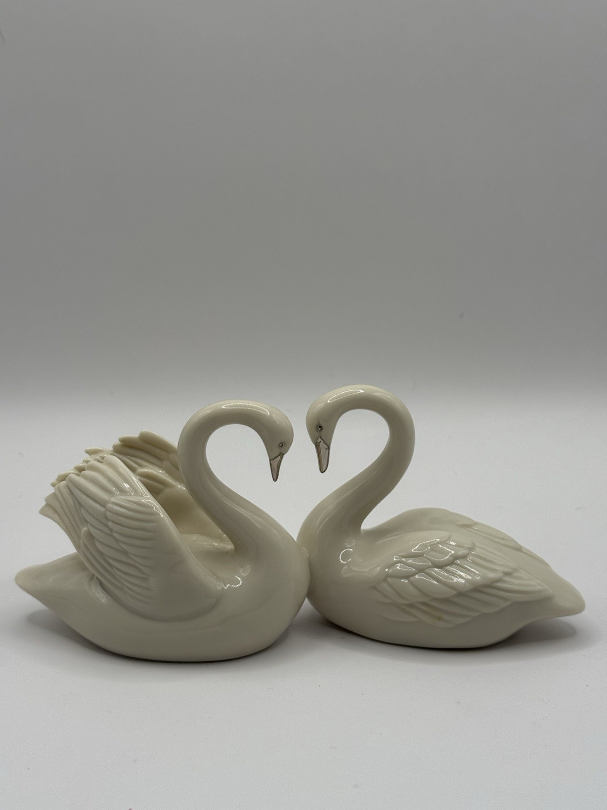 Lenox Forever Yours Swans Figurine Wedding Promises Collection Silver Trim