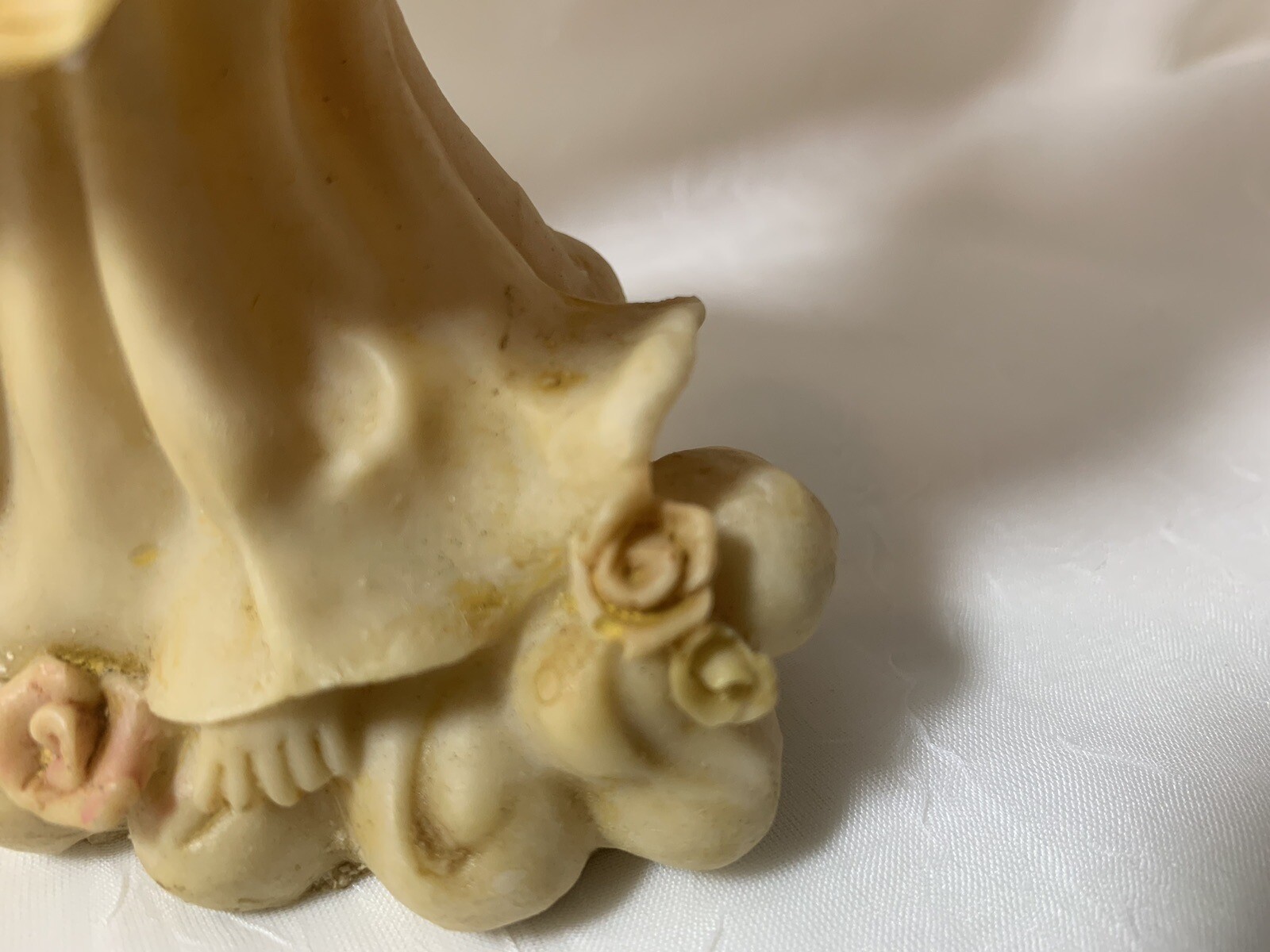 Vintage Angel Figurine Vintage Decor Religious Art Statue Shelf Decoration Beige