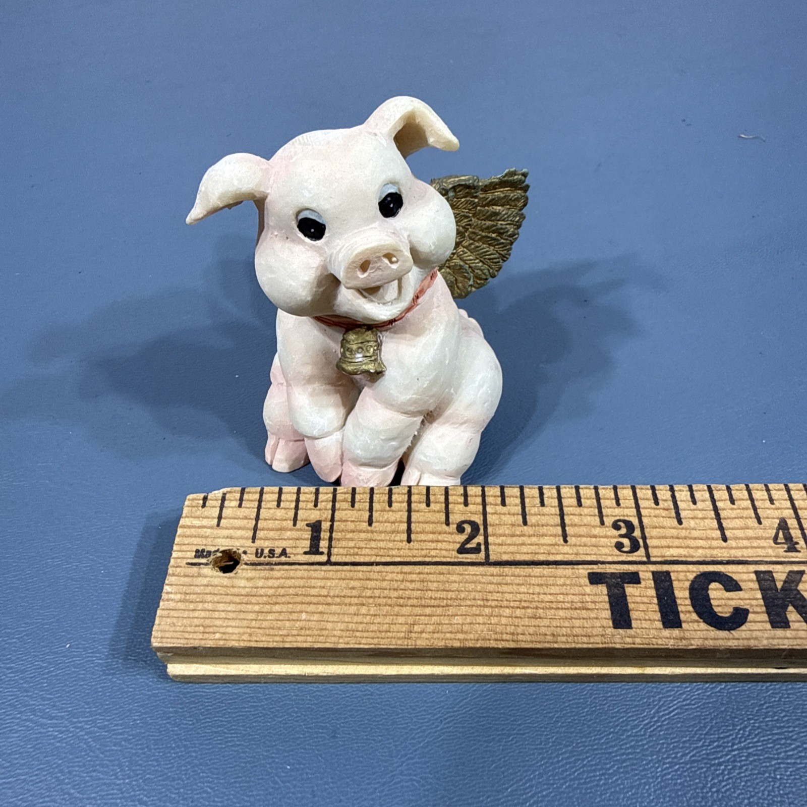 Vintage Flying Pig Winged Angle Artmark 3″ X 2″ Farm Country Collectible