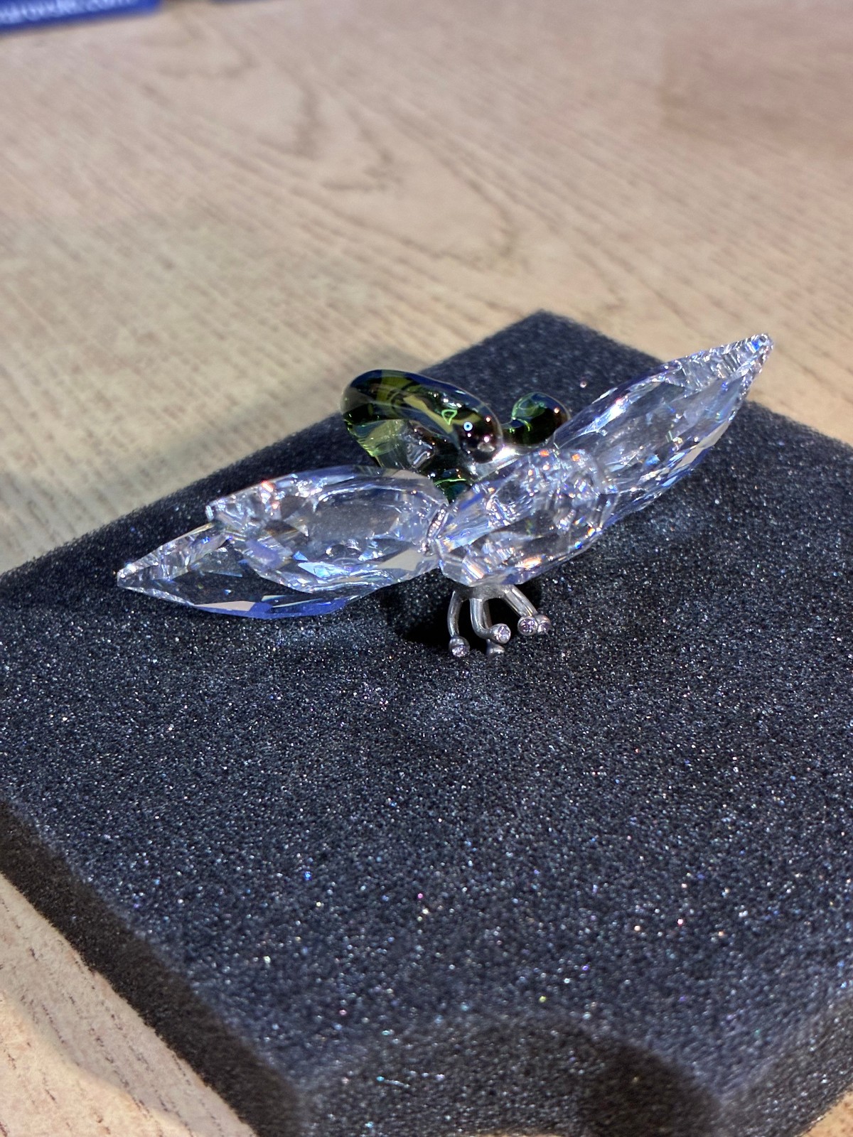 Swarovski Crystal 2013 SCS Orchid Flower Figurine 1142858 MIB