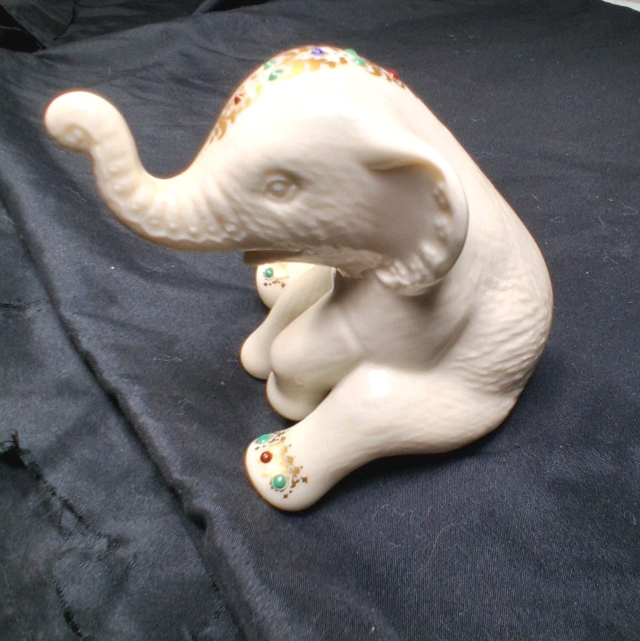 Lenox China Jewels Collection Elephant Sitting with Trunk Up 4 1/8″ Tall Vtg.