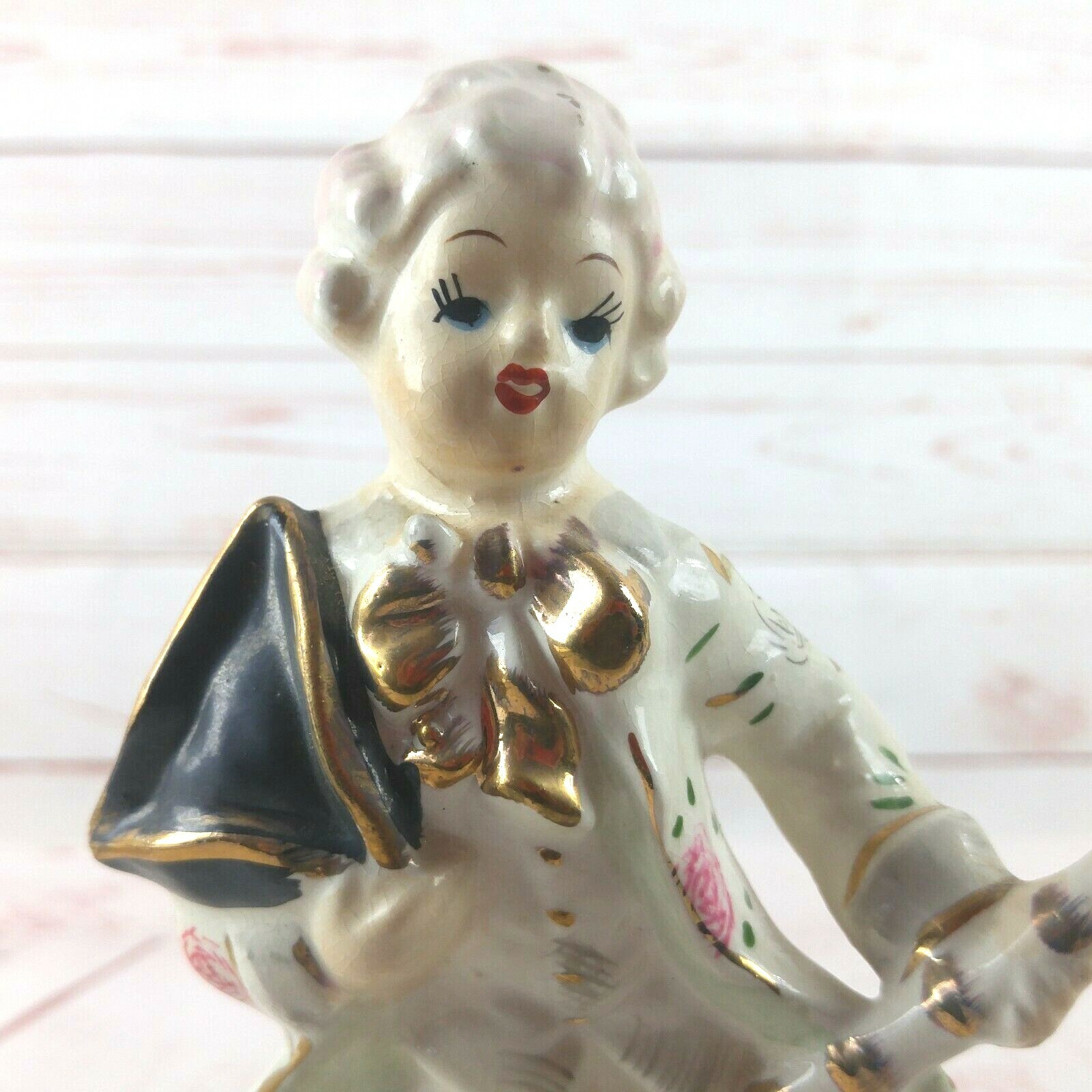 Vintage Hand Painted Porcelain Colonial Boy With Flute 9″ Made In Japan