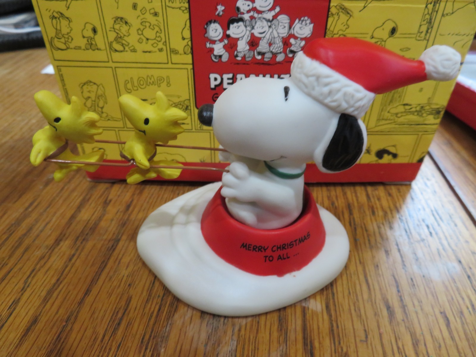 Hallmark Gallery PEANUTS Jolly Holidays Snoopy Woodstock Christmas Figurine NEW