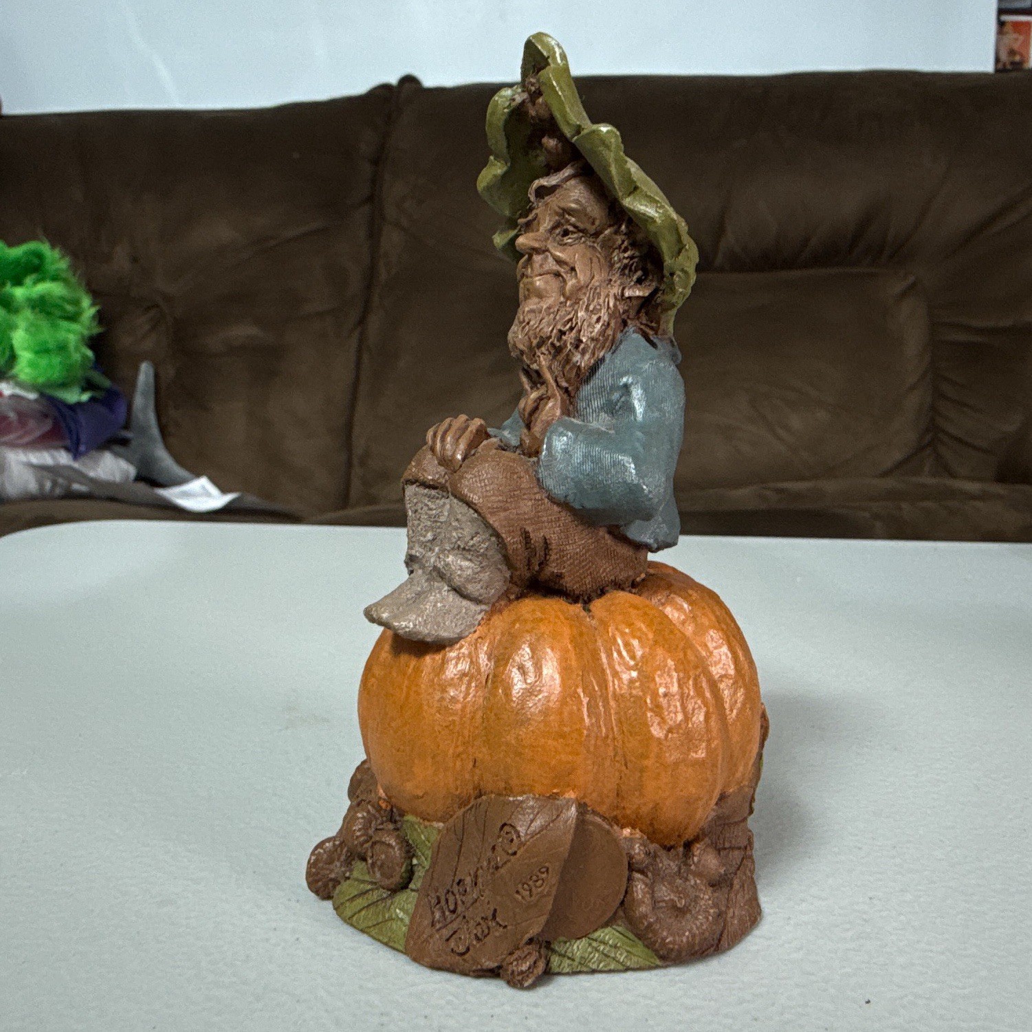 Tom Clark “Hopkins” Halloween Gnome using Sign Language On Pumpkin I Love You