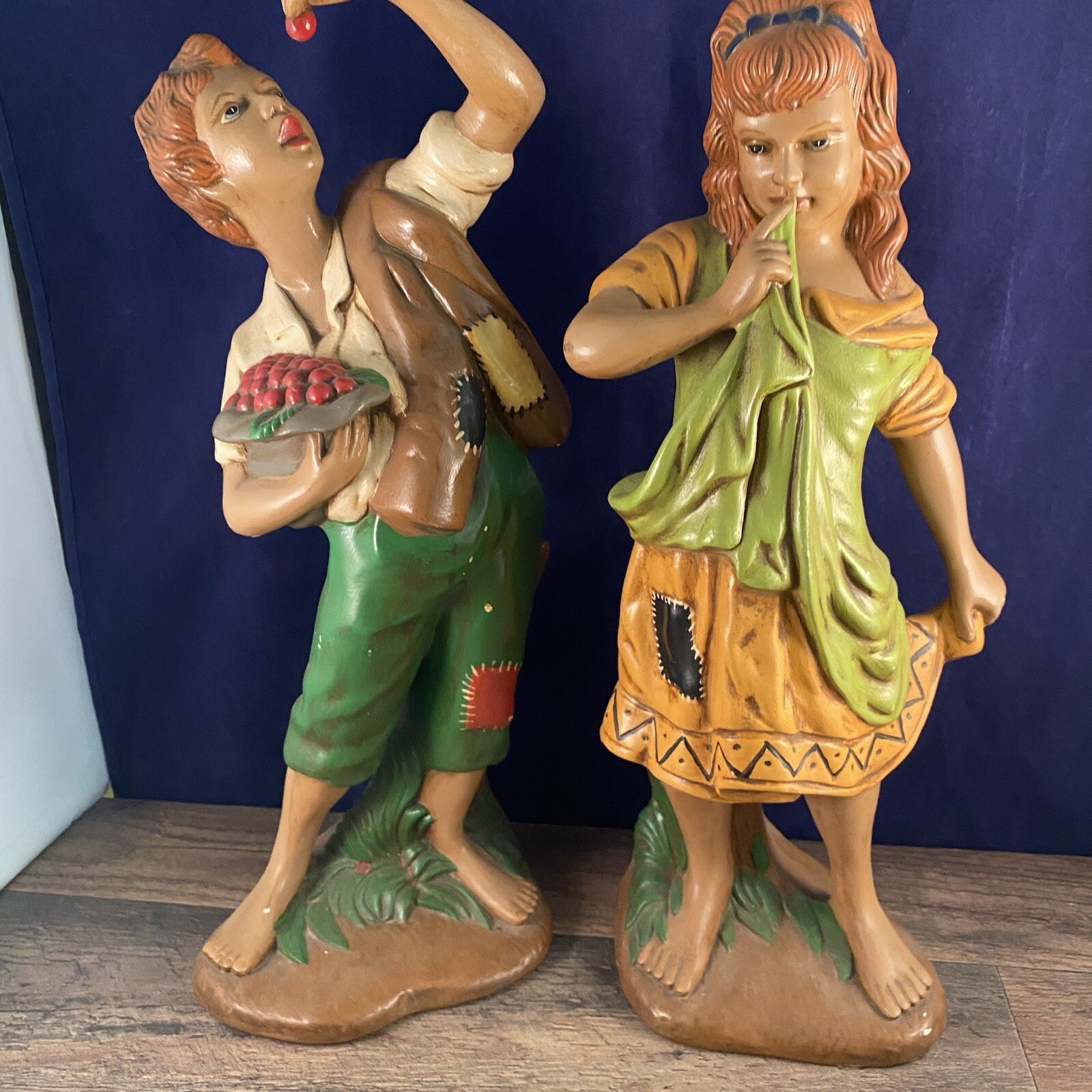 Vintage Atlantic Mold figurine pair, boy and girl peasant A585 1969 Hand Painted
