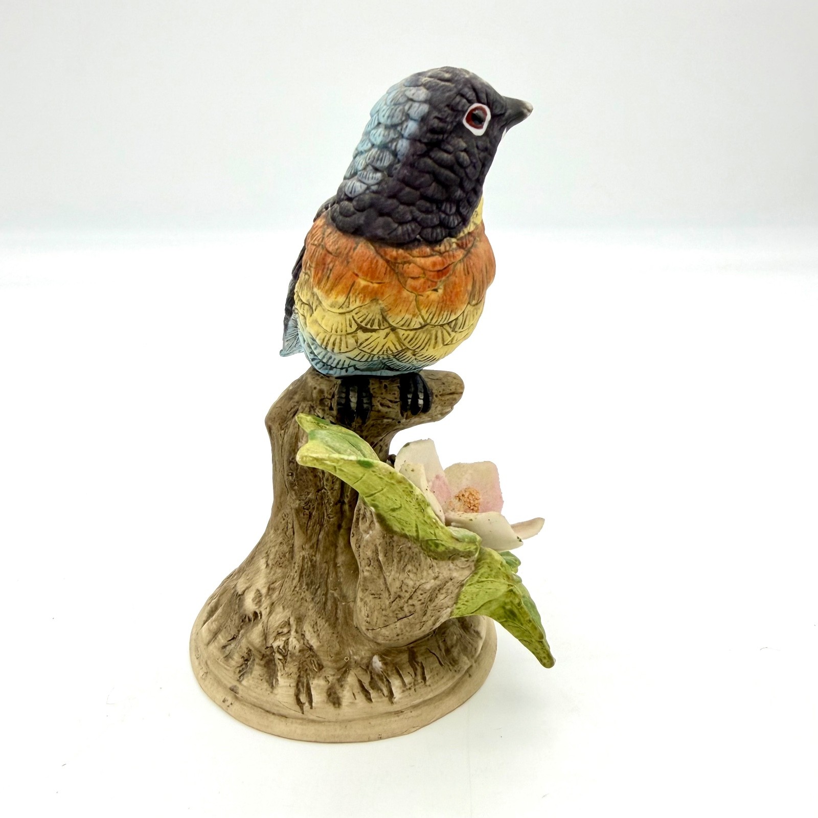 VTG Hand Painted Bisque Bird on Stump with Dogwood Flower Figurine Taiwan 5.5″