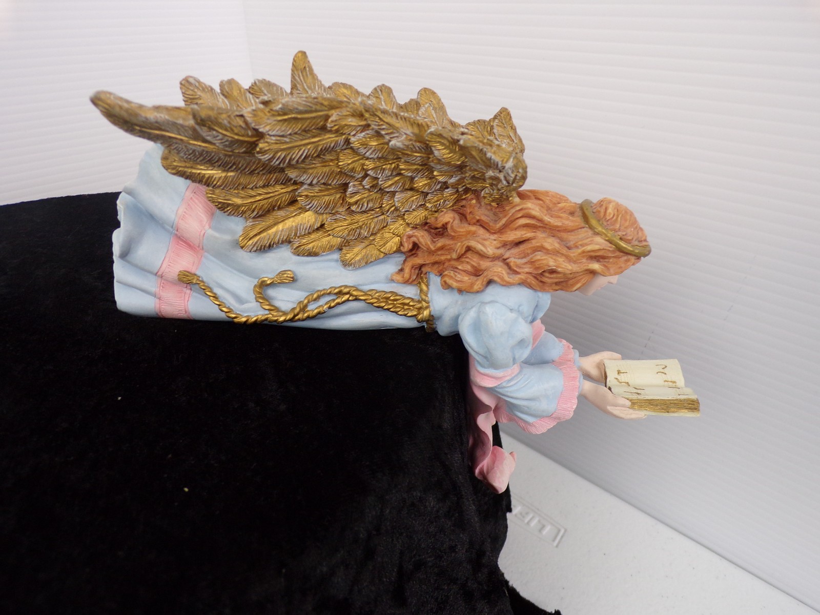 Religious Angel Door/Shelf Sitter Unbranded Ceramic 8.5″ x 8″