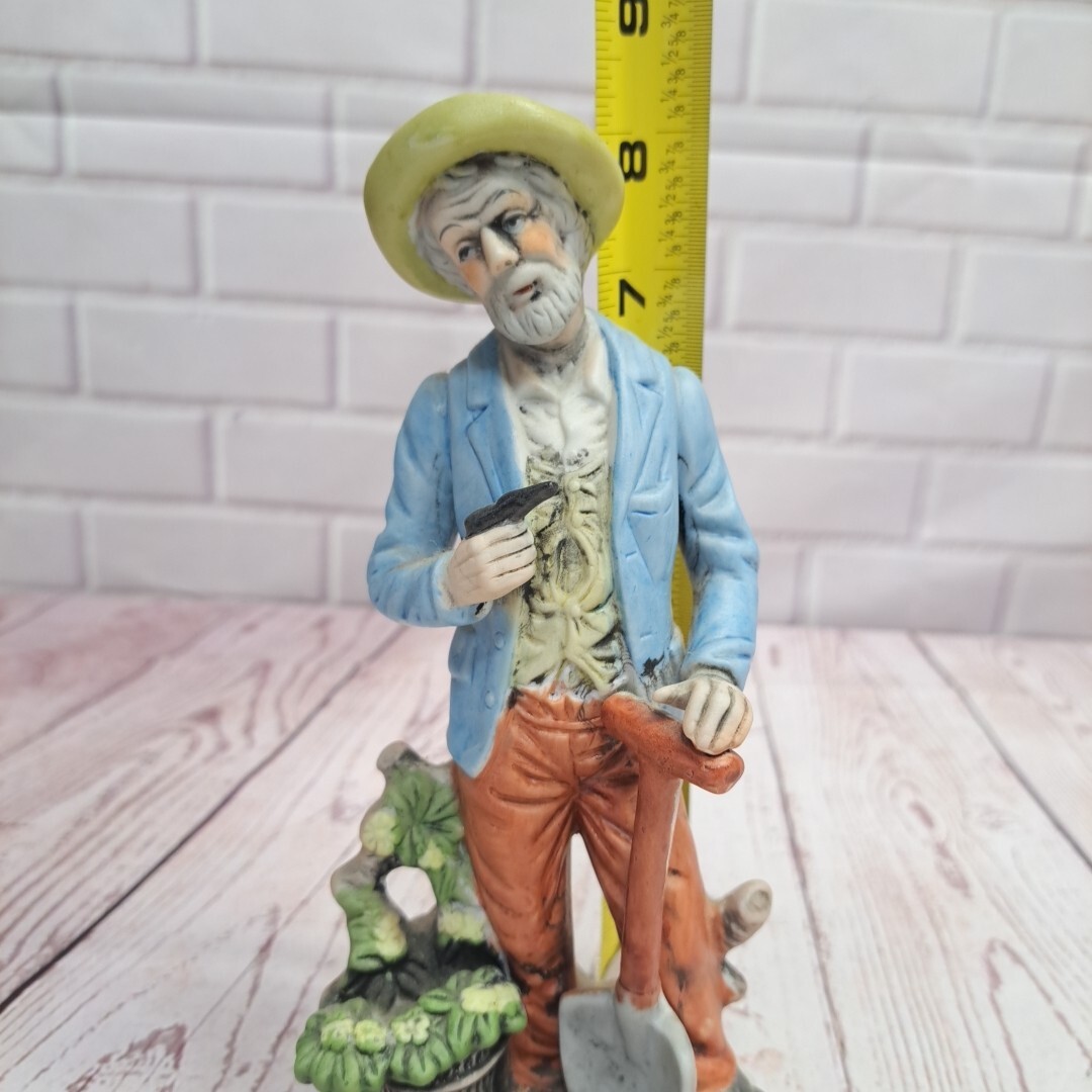 Vintage Homco Old Man Gardening Ceramic Figurine #8816 Home Interior