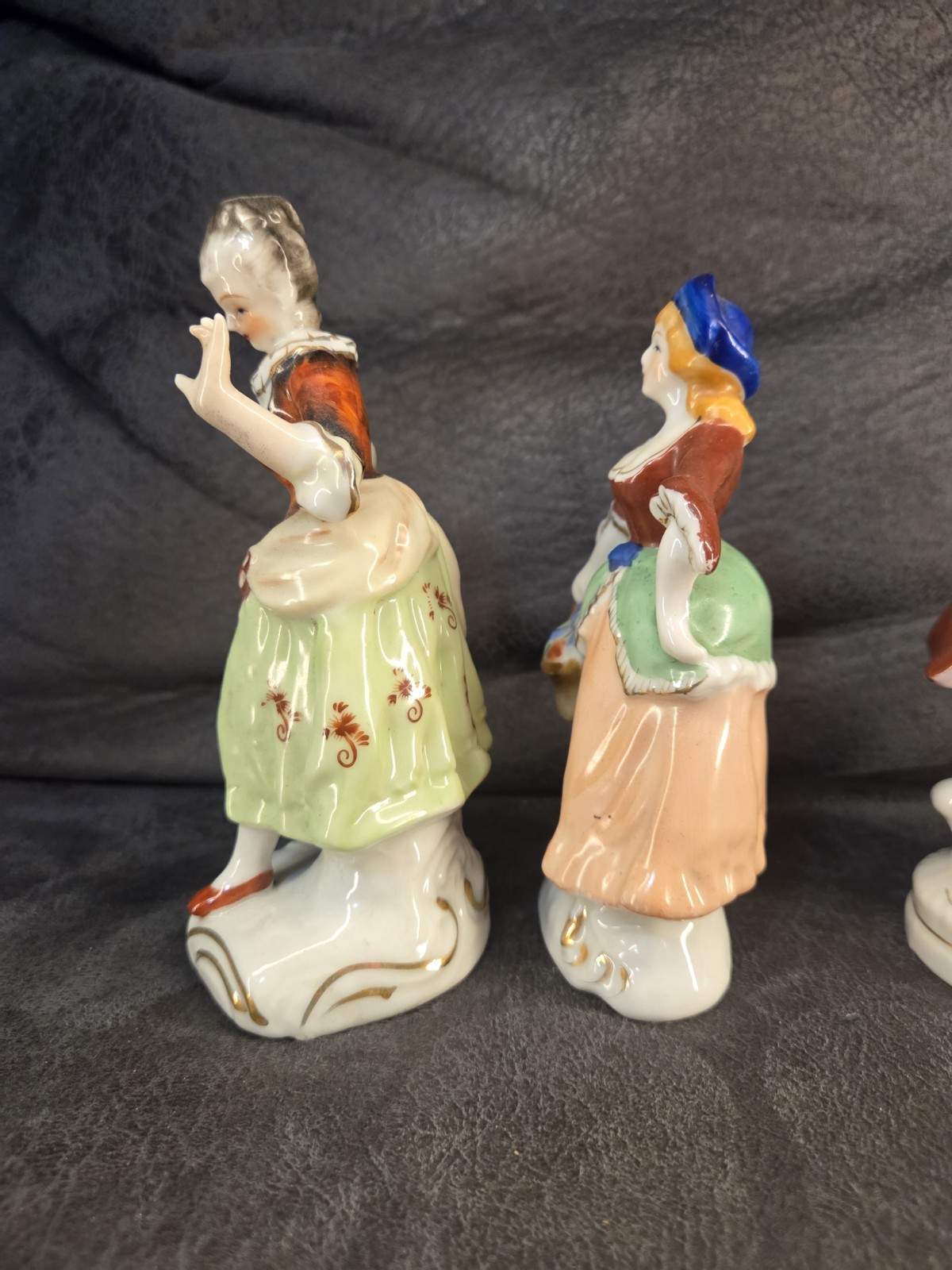 4 Vintage Made in Occupied Japan Colonial Porcelain Figurines Courting Couples