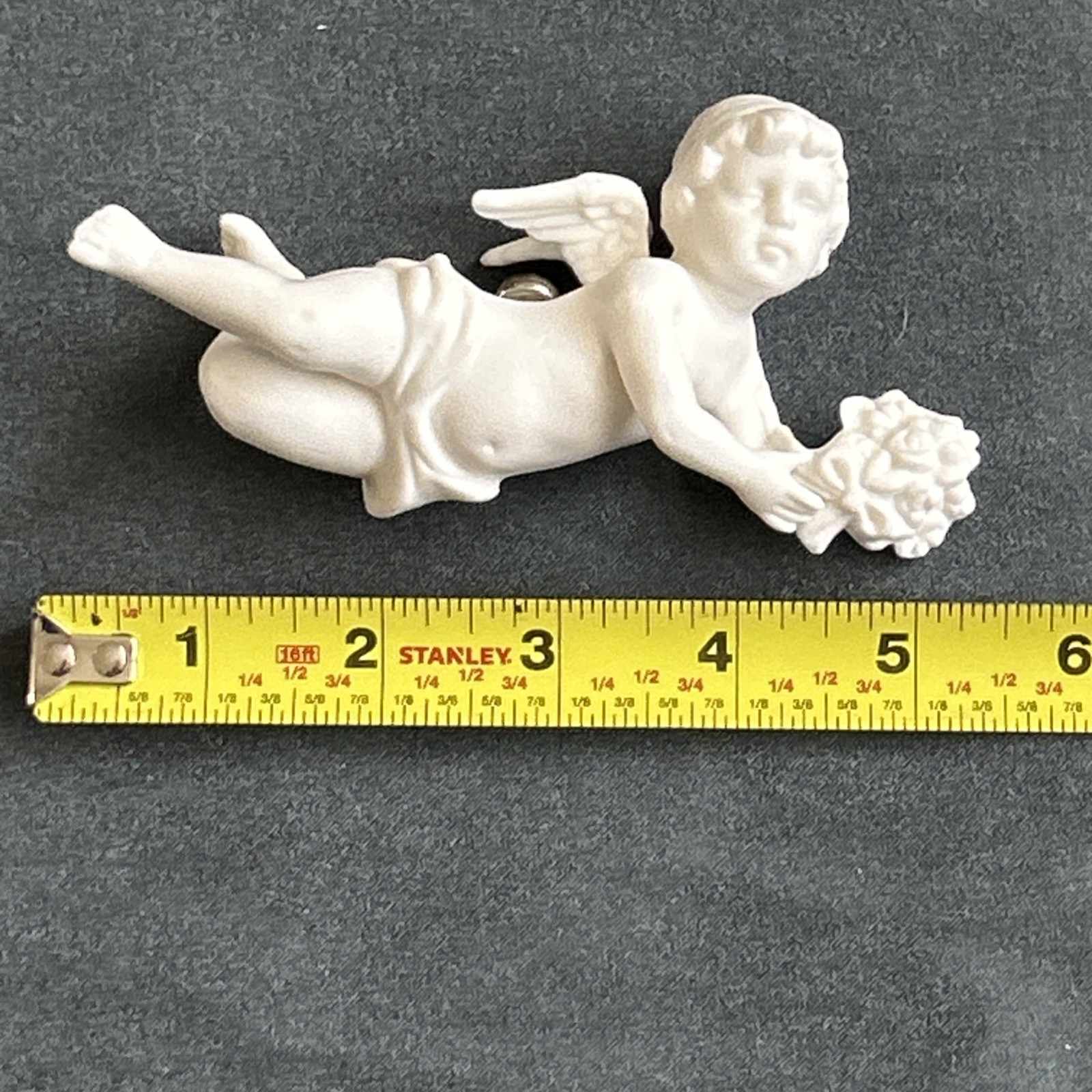 Vintage ARCO 2 Winged Angel Cherub Figurines W/ Clips Bisque Porcelain Japan 6”