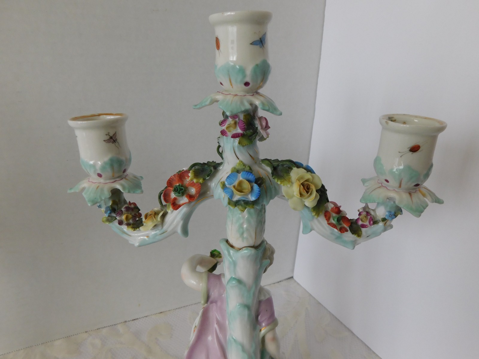 ANTIQUE HELENA WOLFSOHN DRESDEN FIGURAL CANDELABRA / CANDLESTICKS – GERMANY