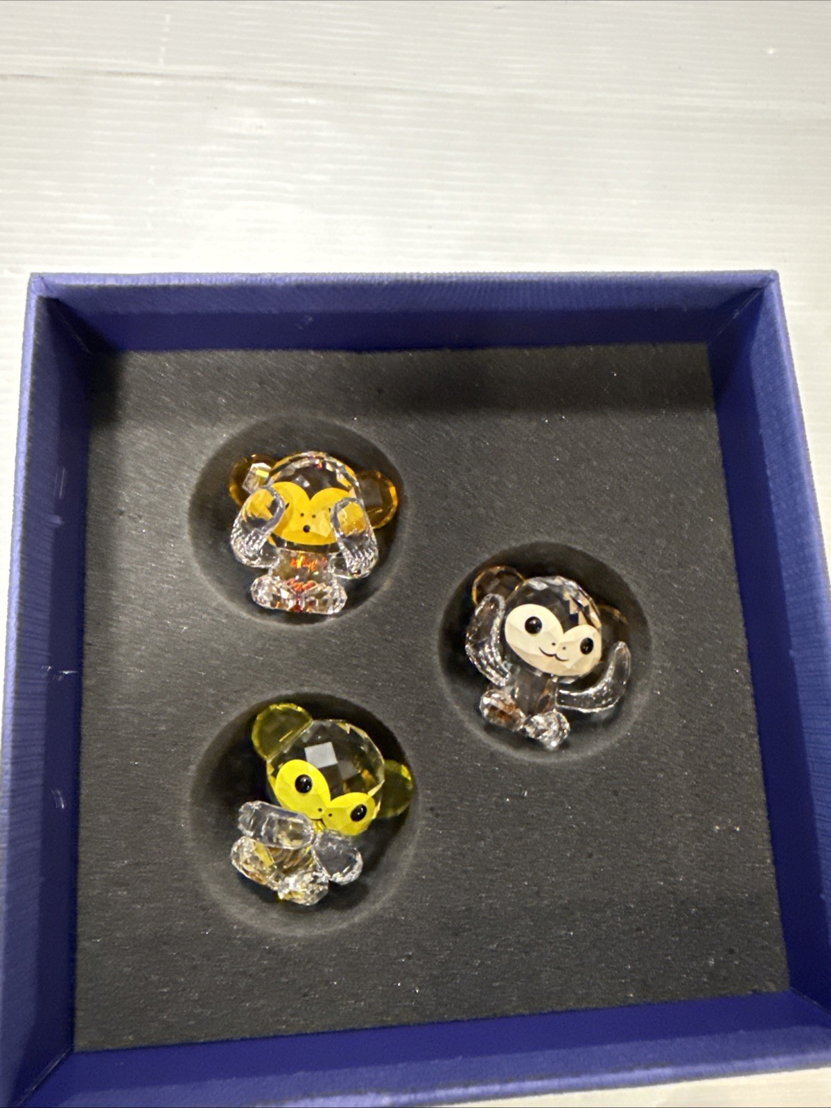 Swarovski Figurines Three Wise Monkeys Lovlots Asian Icons (lighted Box Not Inc)