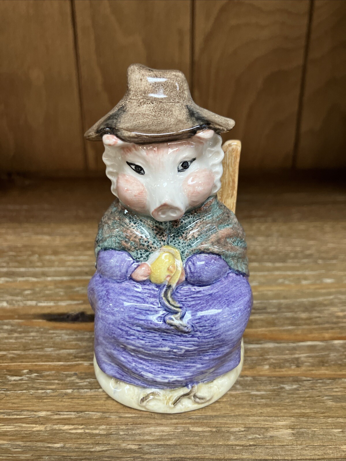 Royal Albert England Beatrix Potter “And This Little Pig Had None” Figurine 1992