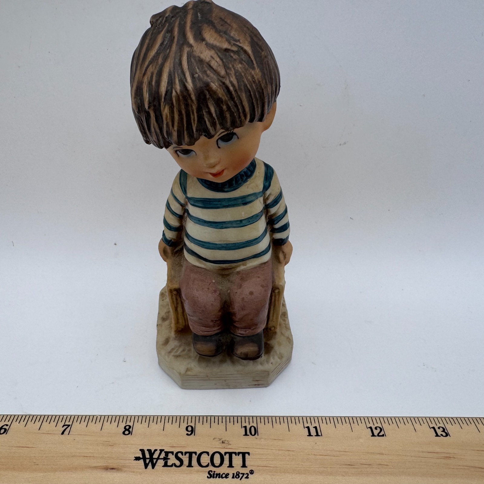 Vintage 1971 Moppets Boy Sitting Resin Figurine-Fran Mar