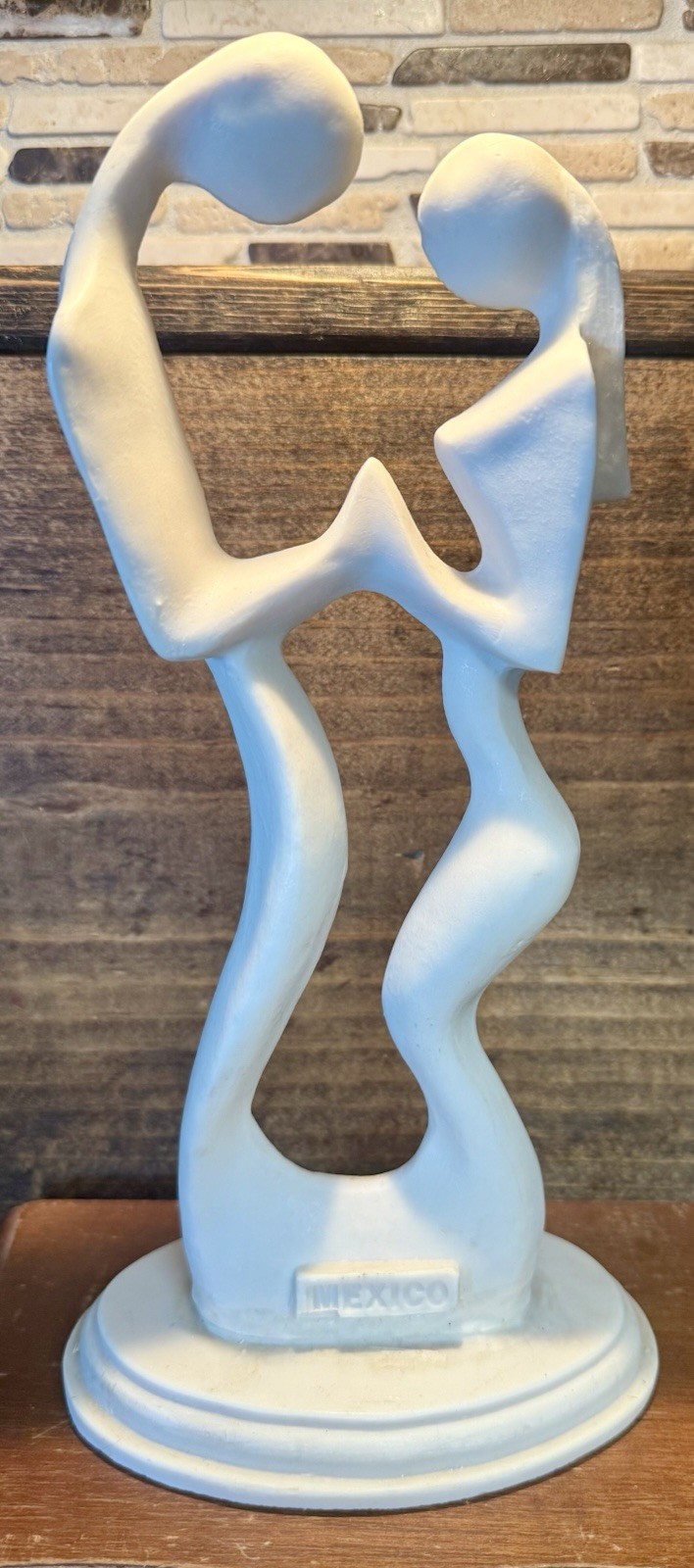 Abstract Art Sculpture Couple Holding Hands In Mexico. Vintage
