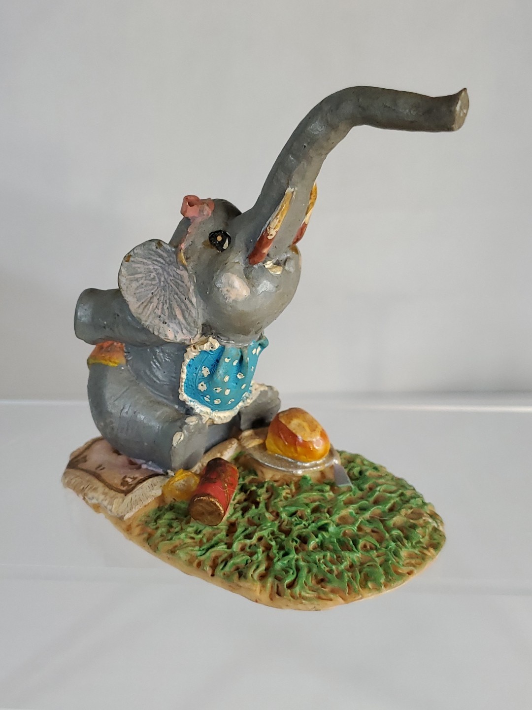 Vintage DANIEL BRAND Baby Elephant Figurine Collectible