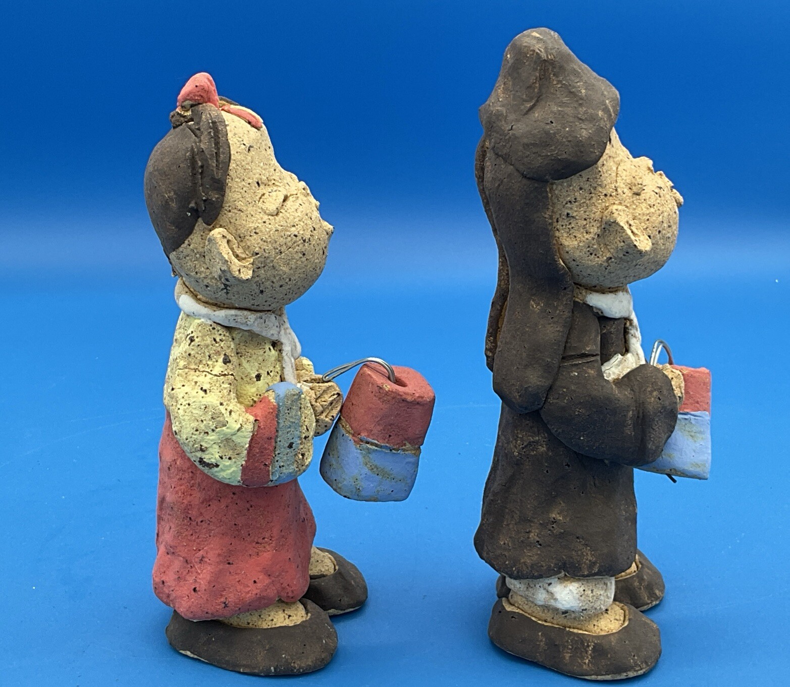Vintage Korean Clay Pottery Man And Woman Figurines Kissing Asian