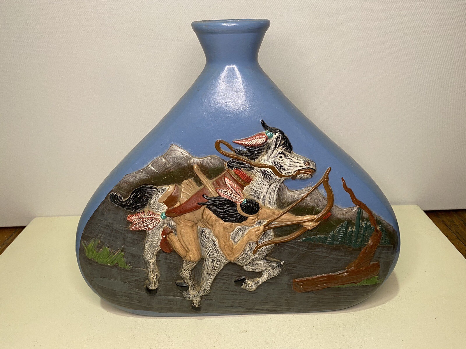 1987Vtg American Warrior on horse 3D effect ceramic decanter vase hand painted