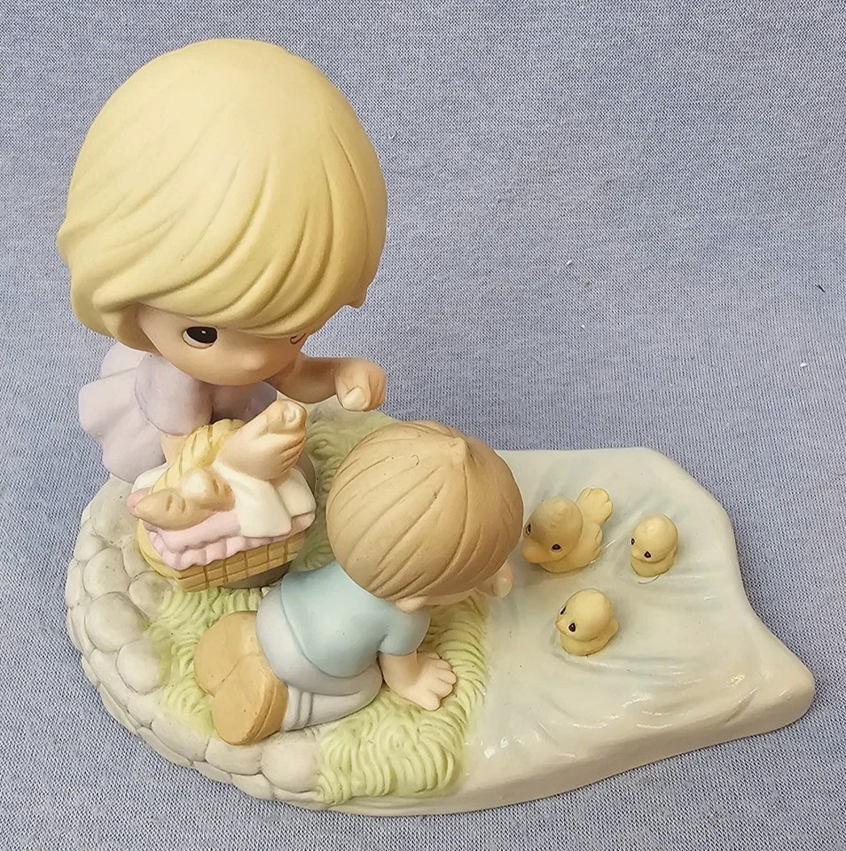 Precious Moments 2014 Collectors Club Loving Starts With You & Me Complete 3 pc