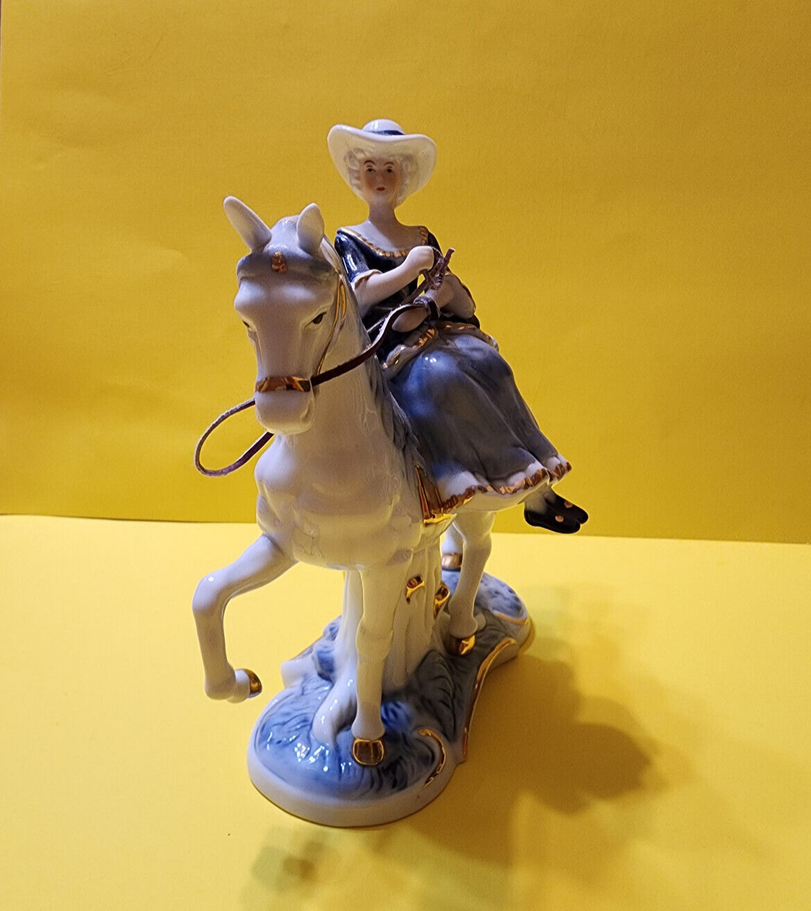 Figure Handmade Rococo Collection.Museum Quality.Fantastic Condition